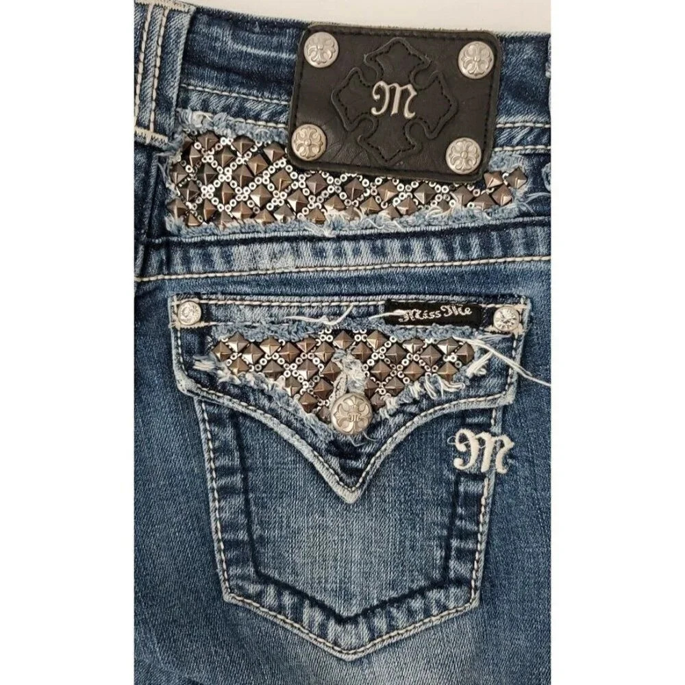 MISS ME Bermuda Jean Shorts Size 27 Blue Embroidered Studs Rhinestone Zip Fly